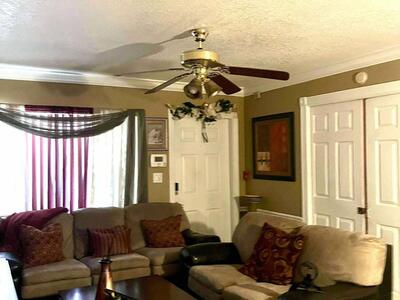 600 Executive Center Drive, West Palm Beach, FL 33401