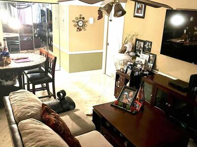 600 Executive Center Drive, West Palm Beach, FL 33401