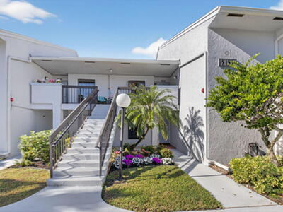 5152 Golfview Court, Delray Beach, FL 33484