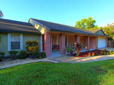 10690 Barn Road, Lake Worth, FL 33449