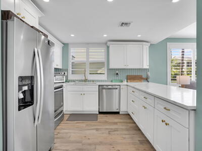 320 S Ocean Boulevard, Delray Beach, FL 33483