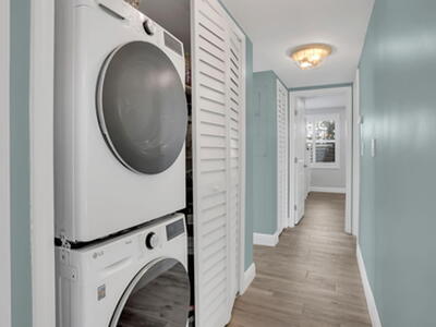 320 S Ocean Boulevard, Delray Beach, FL 33483