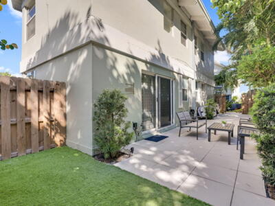 320 S Ocean Boulevard, Delray Beach, FL 33483