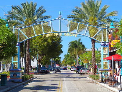 320 S Ocean Boulevard, Delray Beach, FL 33483