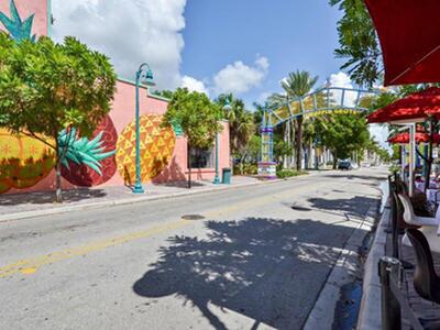 320 S Ocean Boulevard, Delray Beach, FL 33483