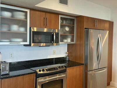 600 S Dixie Highway, West Palm Beach, FL 33401