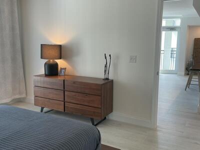 600 S Dixie Highway, West Palm Beach, FL 33401