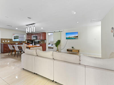 2128 Dock Street, West Palm Beach, FL 33401