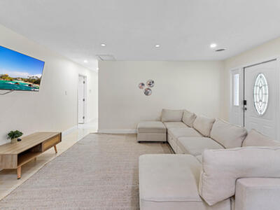 2128 Dock Street, West Palm Beach, FL 33401