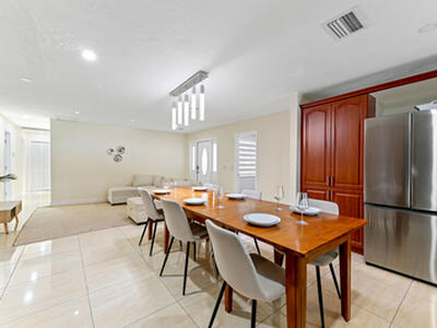 2128 Dock Street, West Palm Beach, FL 33401