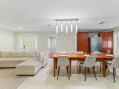 2128 Dock Street, West Palm Beach, FL 33401