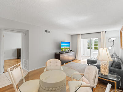 2520 NE 1st Court, Boynton Beach, FL 33435