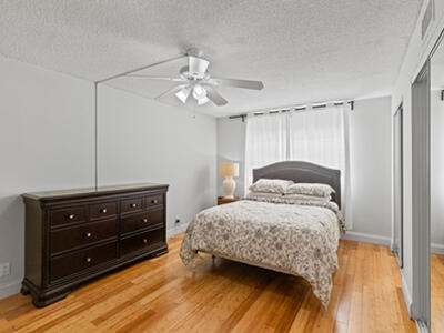 2520 NE 1st Court, Boynton Beach, FL 33435