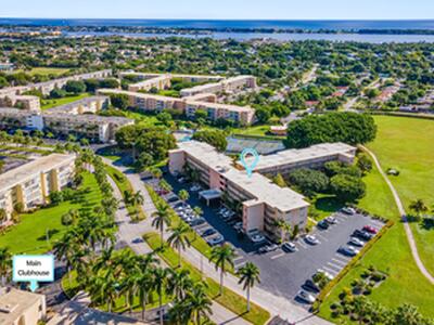 2520 NE 1st Court, Boynton Beach, FL 33435