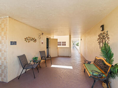 2520 NE 1st Court, Boynton Beach, FL 33435