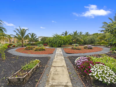 2520 NE 1st Court, Boynton Beach, FL 33435