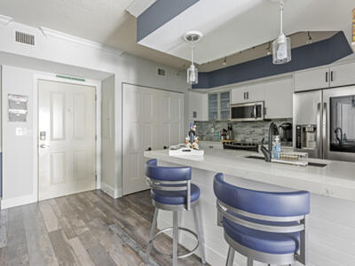 600 S Dixie Highway, West Palm Beach, FL 33401