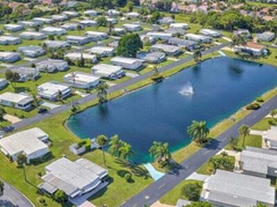 8888 Kings Drive, Boynton Beach, FL 33436