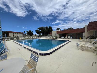 88 Crooked Tree Lane, Vero Beach, FL 32962