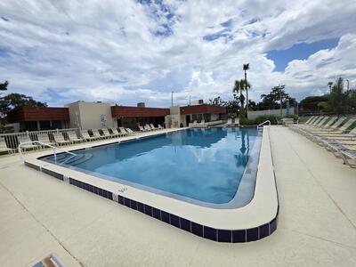 88 Crooked Tree Lane, Vero Beach, FL 32962