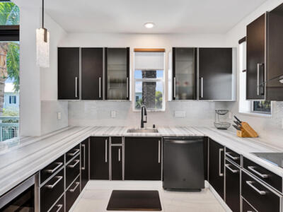 365 SE 6th Avenue, Delray Beach, FL 33483