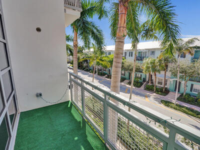 365 SE 6th Avenue, Delray Beach, FL 33483