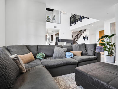 365 SE 6th Avenue, Delray Beach, FL 33483