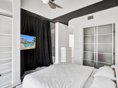 365 SE 6th Avenue, Delray Beach, FL 33483