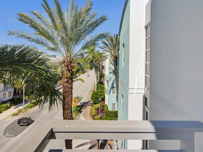 365 SE 6th Avenue, Delray Beach, FL 33483