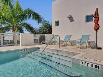 365 SE 6th Avenue, Delray Beach, FL 33483