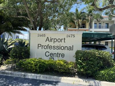 2465 Mercer Avenue, West Palm Beach, FL 33401