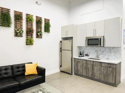 2465 Mercer Avenue, West Palm Beach, FL 33401