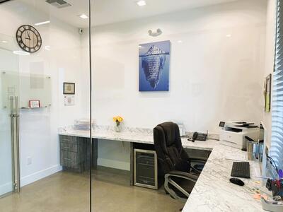 2465 Mercer Avenue, West Palm Beach, FL 33401