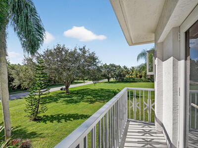 2900 Greenbriar Boulevard, Wellington, FL 33414