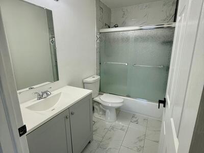 34 Paxford Lane, Boynton Beach, FL 33426