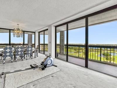 1900 Consulate Place, West Palm Beach, FL 33401