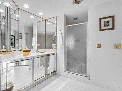 1900 Consulate Place, West Palm Beach, FL 33401