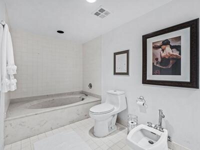 1900 Consulate Place, West Palm Beach, FL 33401