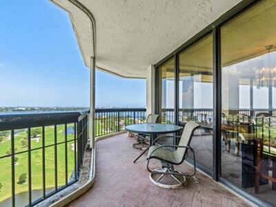 1900 Consulate Place, West Palm Beach, FL 33401