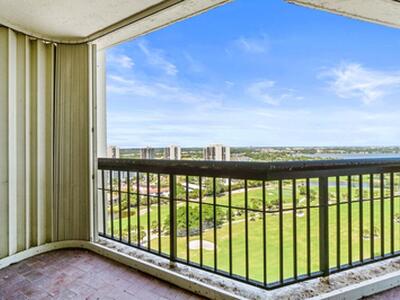 1900 Consulate Place, West Palm Beach, FL 33401