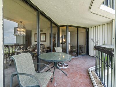 1900 Consulate Place, West Palm Beach, FL 33401