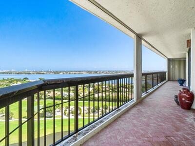 1900 Consulate Place, West Palm Beach, FL 33401