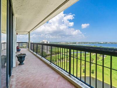 1900 Consulate Place, West Palm Beach, FL 33401