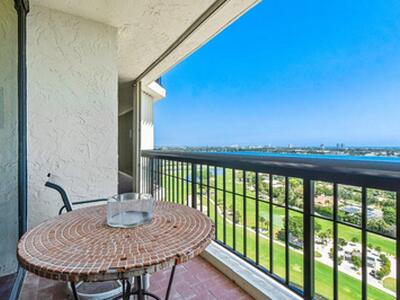 1900 Consulate Place, West Palm Beach, FL 33401