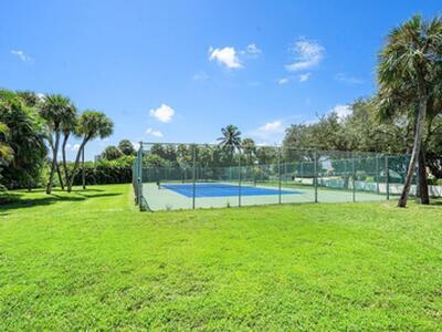 1900 Consulate Place, West Palm Beach, FL 33401