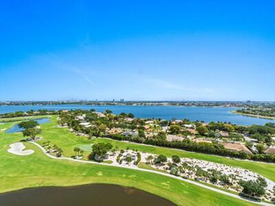 1900 Consulate Place, West Palm Beach, FL 33401