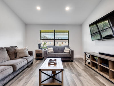 13155 Chadwick Court, Wellington, FL 33414