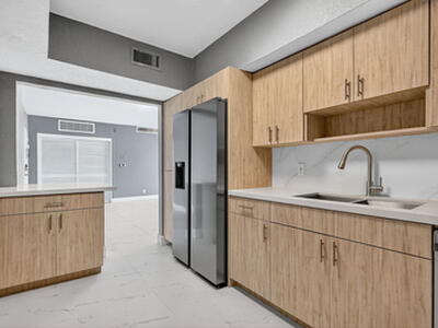 3801 S Ocean Drive, Hollywood, FL 33019