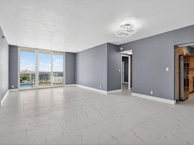 3801 S Ocean Drive, Hollywood, FL 33019