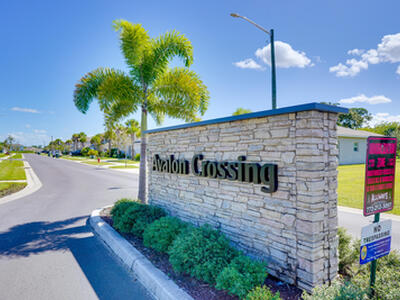 712 Pomegranate Place, Fort Pierce, FL 34981